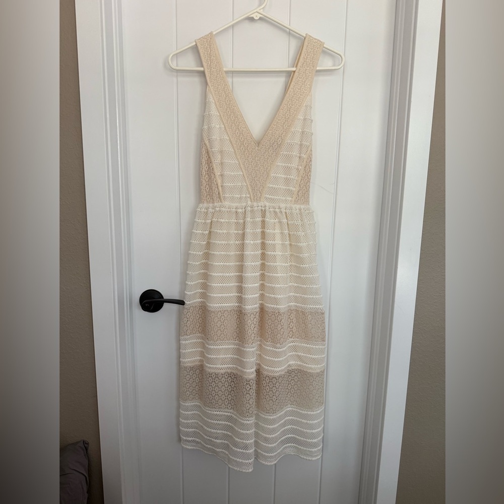 Elegant Cream Lace Dress
